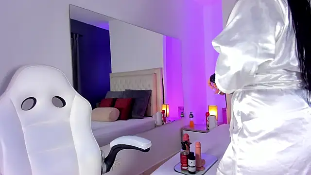 Snapshot of violeta_santanna chatting on January 2026 06:13:01 PM violeta santanna online show from January 2026 06:13:01 PM