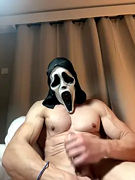 Snapshot of Luna_MaskedMan chatting on December 2025 09:05:02 AM Luna MaskedMan online show from December 2025 09:05:02 AM