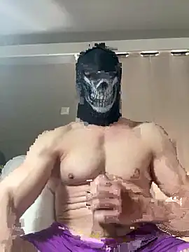 Snapshot of Luna_MaskedMan chatting on April 2026 12:02:01 PM Luna MaskedMan online show from April 2026 12:02:01 PM