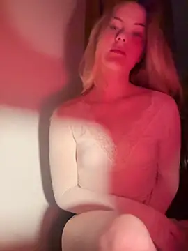 Josefinswe online show from November 2025 10:22:02 PM