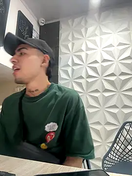 AROMERCURY online show from November 2025 03:05:02 PM