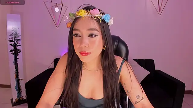 ZaraKafruni online show from April 2026 04:13:02 AM