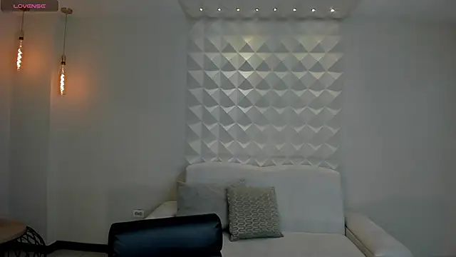 Snapshot of SophieLanne chatting on March 2026 04:29:02 AM SophieLanne online show from March 2026 04:29:02 AM