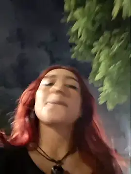 Snapshot of Eveelyn_25x chatting on November 2025 02:42:02 AM Eveelyn 25x online show from November 2025 02:42:02 AM