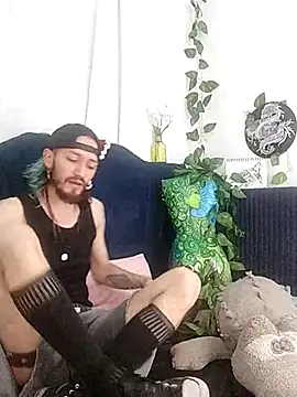 AngelDamianArt online show from November 2025 08:44:01 PM