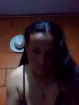 Snapshot of Deblin912 chatting on November 2025 11:54:02 PM Deblin912 online show from November 2025 11:54:02 PM