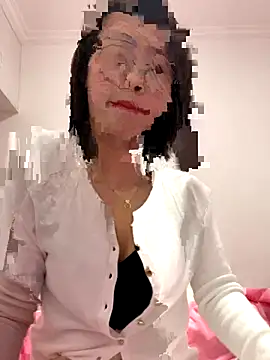 Snapshot of xiaoling2358 chatting on November 2025 01:44:02 PM xiaoling2358 online show from November 2025 01:44:02 PM