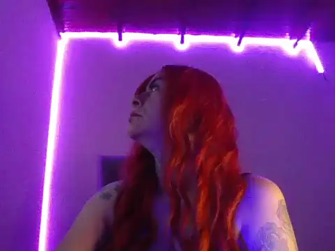 Nina-foxx online show from January 2026 11:25:01 AM