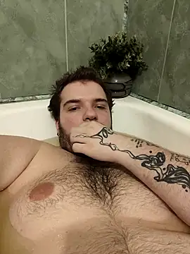 Snapshot of Ziulica chatting on December 2025 03:29:01 PM Ziulica online show from December 2025 03:29:01 PM