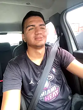 Snapshot of lester_rose chatting on November 2025 03:37:02 PM lester rose online show from November 2025 03:37:02 PM