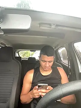 Snapshot of lester_rose chatting on December 2025 07:11:02 PM lester rose online show from December 2025 07:11:02 PM