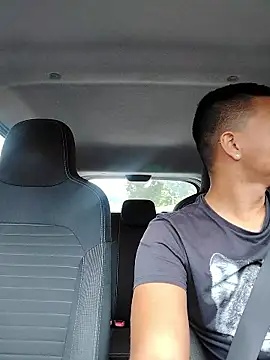 Snapshot of lester_rose chatting on January 2026 06:23:01 PM lester rose online show from January 2026 06:23:01 PM