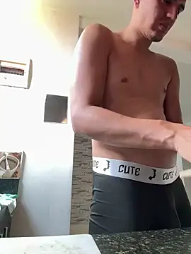 Snapshot of lester_rose chatting on March 2026 05:51:01 PM lester rose online show from March 2026 05:51:01 PM