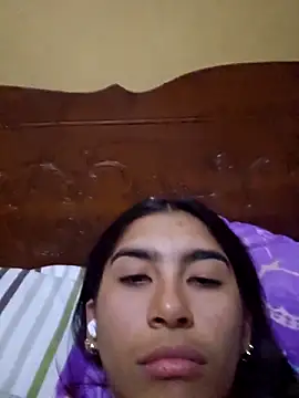 Snapshot of skinnyrox chatting on February 2026 05:50:01 AM skinnyrox online show from February 2026 05:50:01 AM