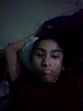 Snapshot of skinnyrox chatting on February 2026 03:03:01 AM skinnyrox online show from February 2026 03:03:01 AM