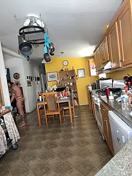 Snapshot of tsashelayamylynzy chatting on April 2026 08:50:01 PM tsashelayamylynzy online show from April 2026 08:50:01 PM