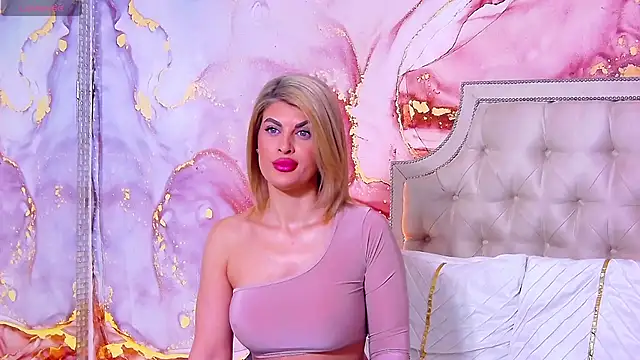 Snapshot of SalmaRroze chatting on December 2025 05:06:02 AM SalmaRroze online show from December 2025 05:06:02 AM