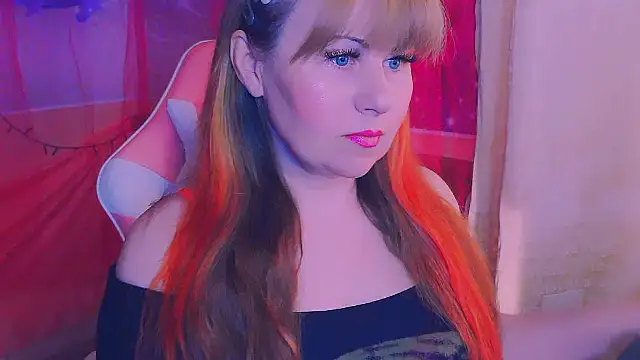 Snapshot of BESTLOLA chatting on April 2026 09:10:02 AM BESTLOLA online show from April 2026 09:10:02 AM