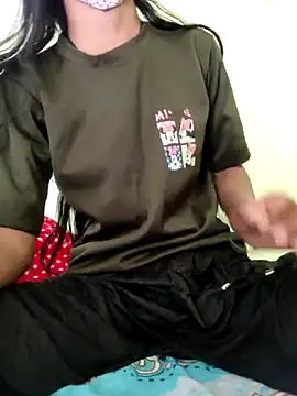 Snapshot of Menka_cut34 chatting on December 2025 10:09:02 AM Menka cut34 online show from December 2025 10:09:02 AM