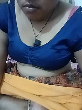Snapshot of Menka_cut34 chatting on July 2026 09:02:01 AM Menka cut34 online show from July 2026 09:02:01 AM
