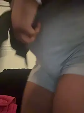 Snapshot of kaywest chatting on April 2026 07:44:02 AM kaywest online show from April 2026 07:44:02 AM