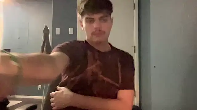 Snapshot of iceicebaby06 chatting on November 2025 10:32:02 AM iceicebaby06 online show from November 2025 10:32:02 AM