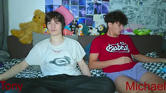 jordanjock online show from November 2025 06:12:01 AM