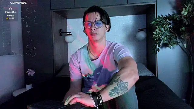 Snapshot of Brandon_starkk chatting on March 2026 11:56:02 AM Brandon starkk online show from March 2026 11:56:02 AM