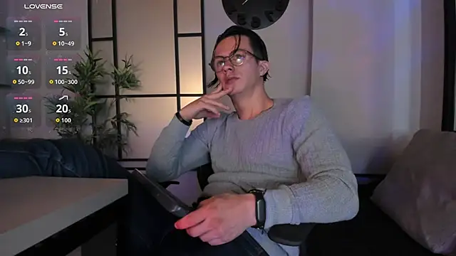 Snapshot of Brandon_starkk chatting on March 2026 12:20:01 PM Brandon starkk online show from March 2026 12:20:01 PM