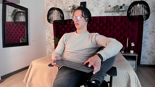 Snapshot of Brandon_starkk chatting on March 2026 11:49:02 AM Brandon starkk online show from March 2026 11:49:02 AM