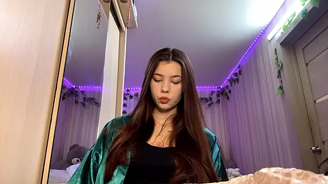 CutieSlim online show from December 2025 10:02:01 AM