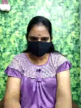 Queen-Neha online show from December 2025 06:04:02 PM