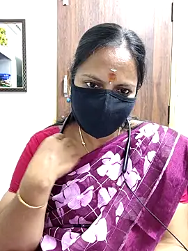 Snapshot of Queen-Neha chatting on March 2026 06:19:02 PM Queen-Neha online show from March 2026 06:19:02 PM