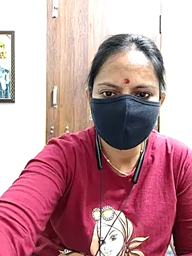 Snapshot of Queen-Neha chatting on April 2026 07:14:01 PM Queen-Neha online show from April 2026 07:14:01 PM