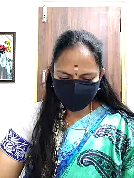 Snapshot of Queen-Neha chatting on April 2026 05:40:01 AM Queen-Neha online show from April 2026 05:40:01 AM