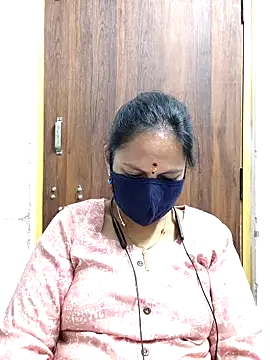 Snapshot of Queen-Neha chatting on April 2026 02:31:01 PM Queen-Neha online show from April 2026 02:31:01 PM