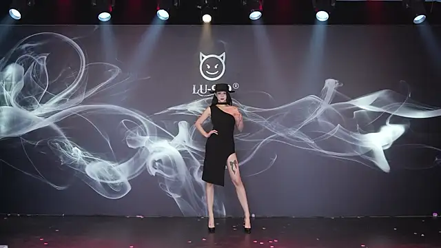 LU-909 online show from November 2025 08:06:01 AM