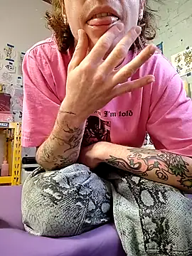 Snapshot of dragonlock chatting on December 2025 07:20:01 PM dragonlock online show from December 2025 07:20:01 PM