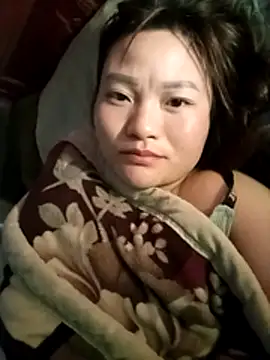 Lee-Thee online show from November 2025 11:37:02 PM