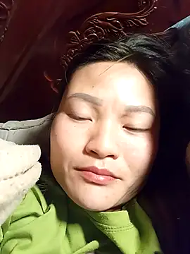 Lee-Thee online show from November 2025 04:33:01 PM