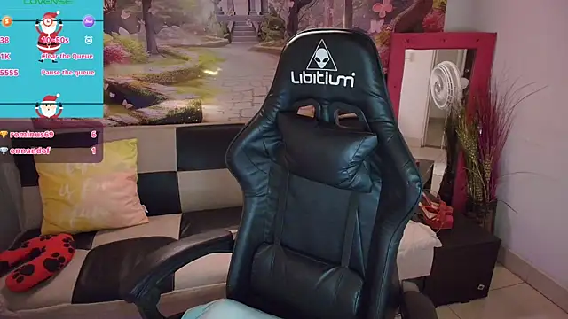 dakotasexywomen online show from December 2025 05:41:01 PM