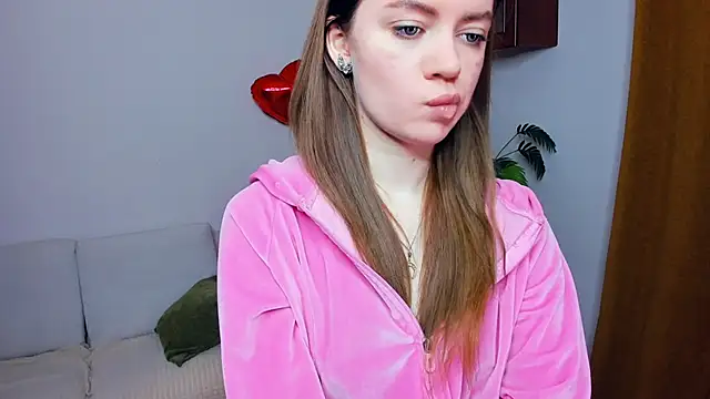 Snapshot of AngelesBenitz chatting on February 2026 07:04:01 AM AngelesBenitz online show from February 2026 07:04:01 AM