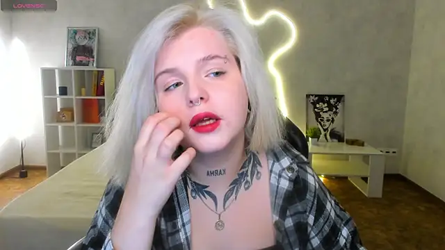 shadow  purrr online show from December 2025 01:10:01 AM