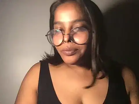 raveena hot online show from December 2025 08:54:01 AM