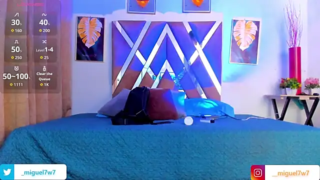   Miguel7w7 online show from November 2025 05:59:01 PM