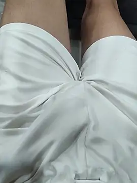 Snapshot of berkkderlerr chatting on April 2026 07:51:01 PM berkkderlerr online show from April 2026 07:51:01 PM