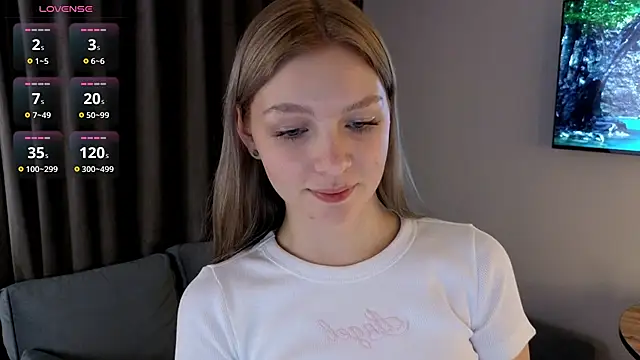 DebraVaughn online show from January 2026 06:00:01 PM