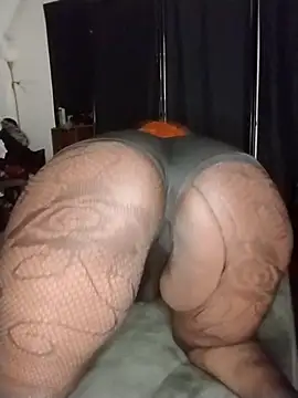 VenezuelaLuxeNoir online show from April 2026 07:36:01 AM