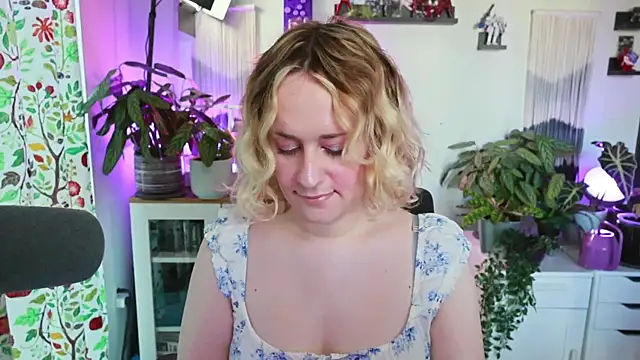 xzoeyryanx online show from July 2026 04:36:01 PM