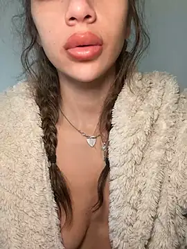 Snapshot of Badcrystal chatting on March 2026 10:20:01 AM Badcrystal online show from March 2026 10:20:01 AM